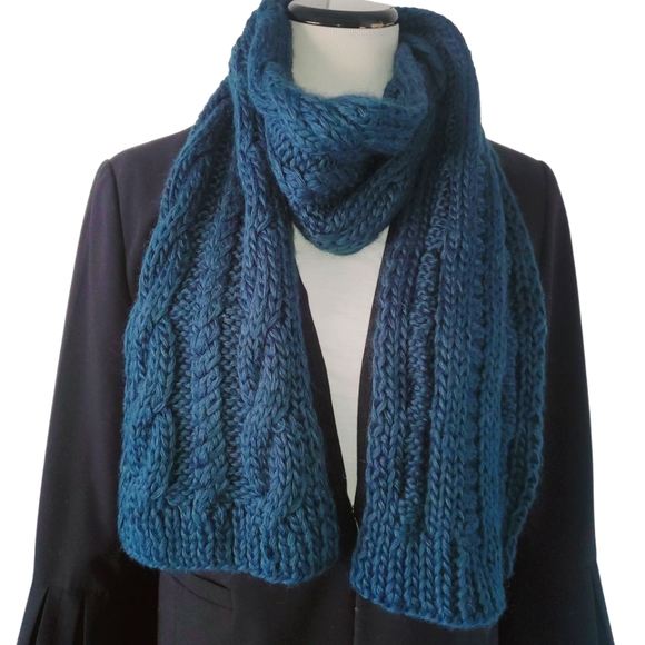 THE NORTH FACE Dark Teal Alpaca Blend Chunky Cable Knit Sweater Scarf Unisex - Picture 2 of 7